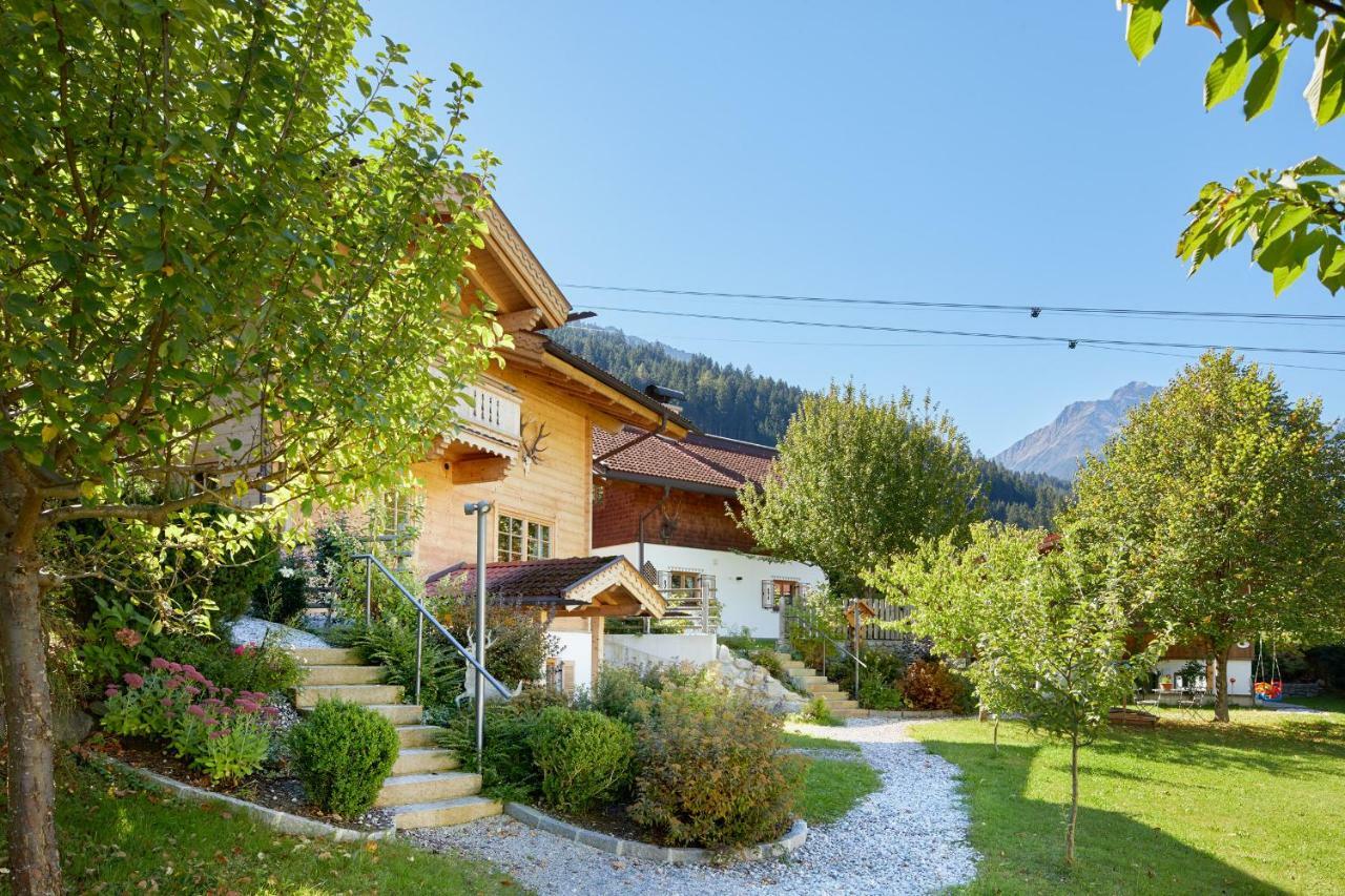 Chalets Huber マイヤーホーフェン エクステリア 写真